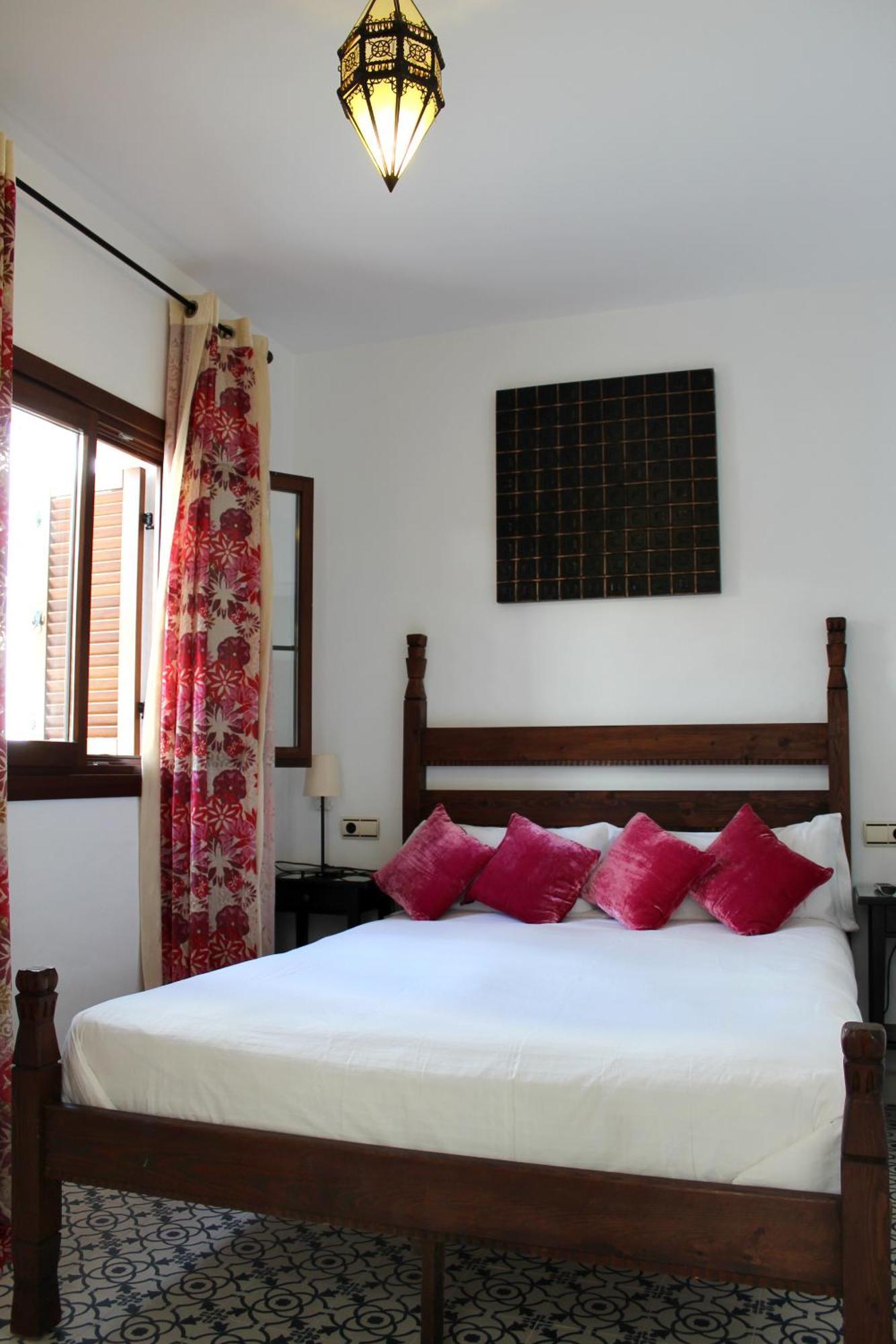 Hostal Extramuros Conil De La Frontera Εξωτερικό φωτογραφία